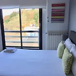 De La Hotell