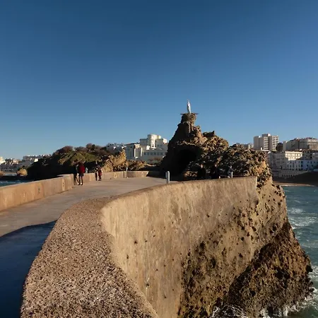 De La Biarritz
