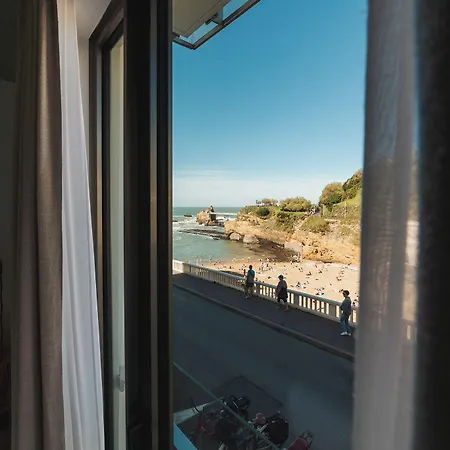 De La Hotel 4*